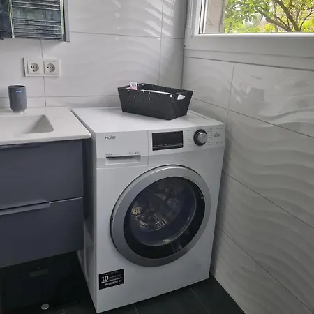 Im Weissen Haus アパート